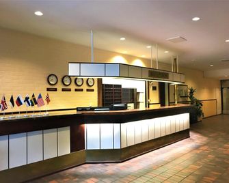 Hotelli Leikari - Karhula - Rezeption