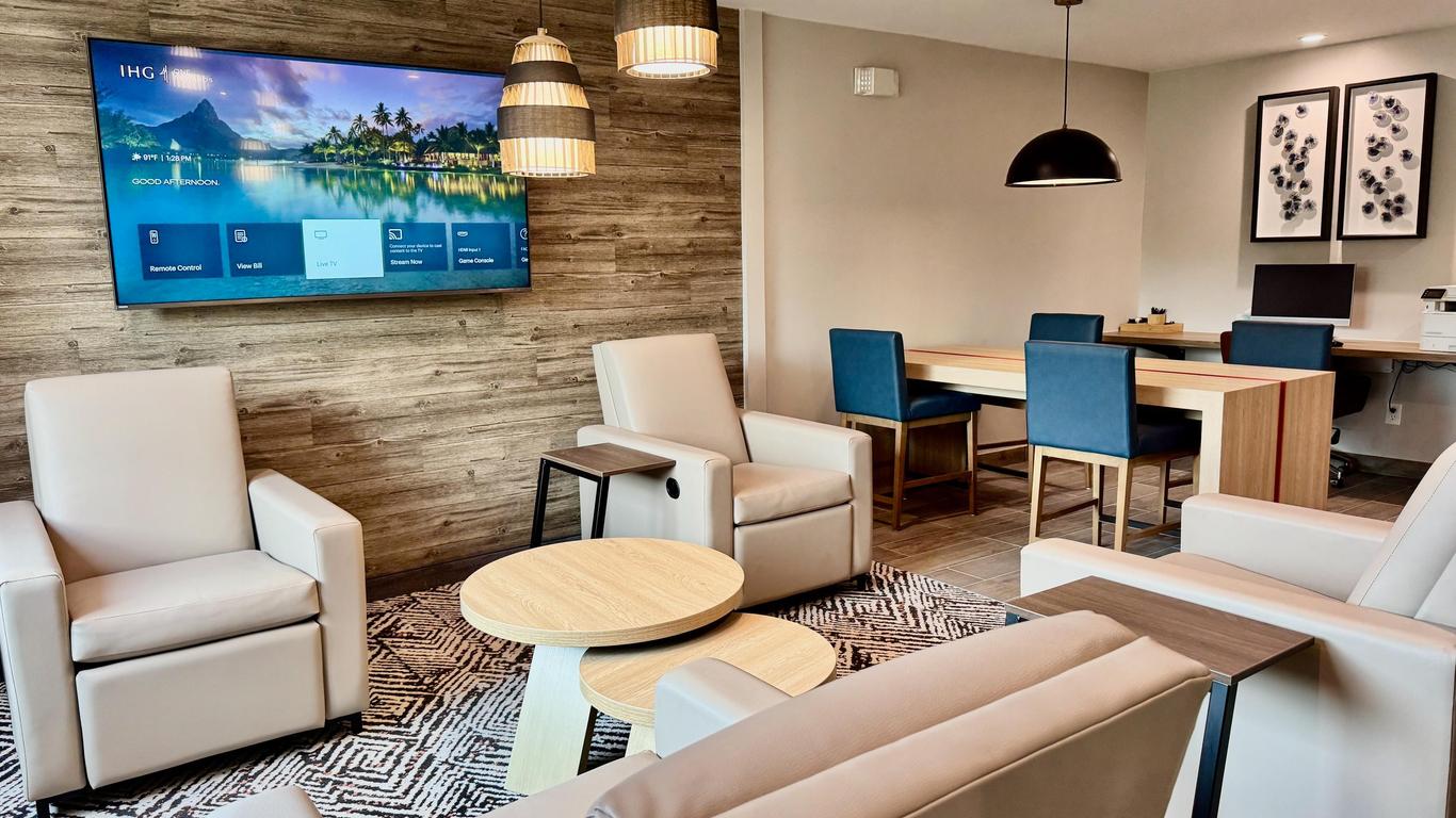 Candlewood Suites Jacksonville - Southpoint