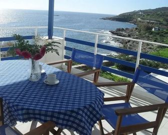 Peaceful Bay - Megas Gialos - Balkon