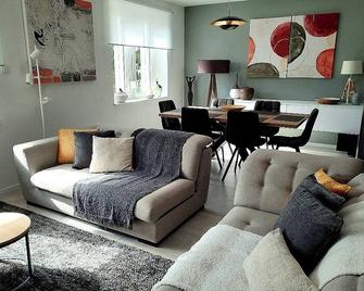 Gite de Charme 3 le Cosy a Mittelwihr Dans Ancienne Propriété Viticole - Mittelwihr - Living room