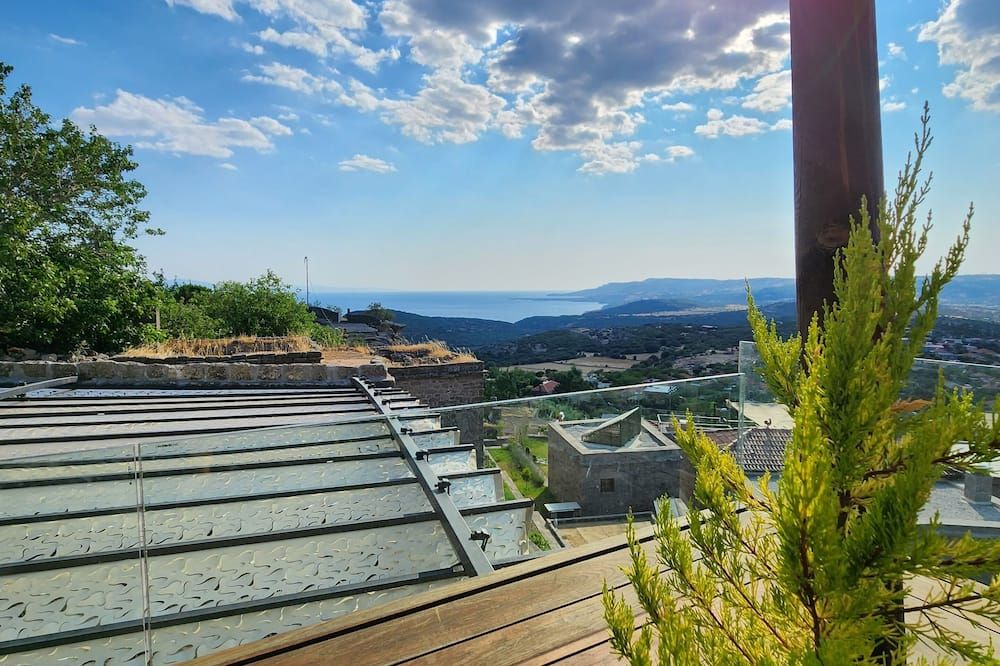 Assos Sunset Hotel - Behram - Balcony