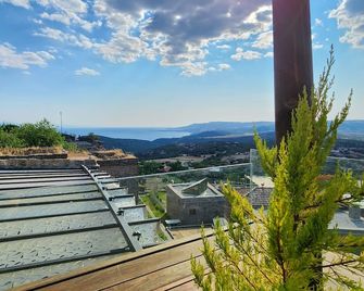Assos Sunset Hotel - Behram - Balcony