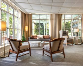 Park Lane Suites & Inn - Portland - Lounge