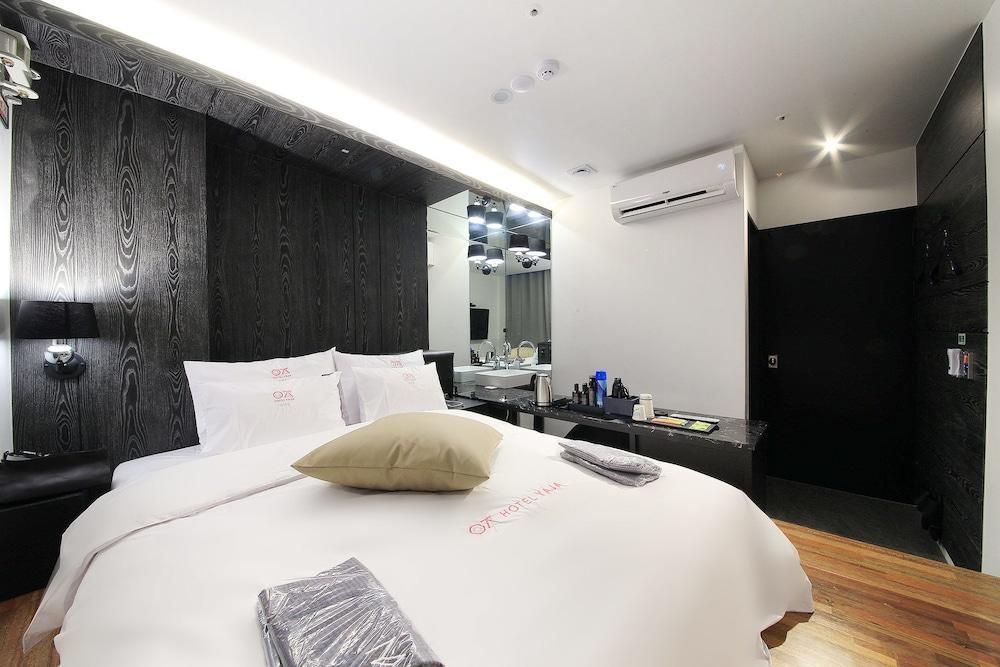 Yaja Hotel Wirye - Seongnam - Ložnice