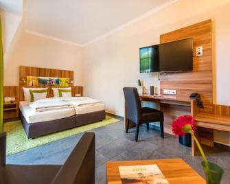 Hotel Cochemer Jung - Cochem - Bedroom