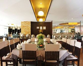 Maninarakorn Hotel - Chiang Mai - Restaurant