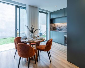 Ruah Apartments By Lovelystay - Vila Nova de Gaia - Eetruimte