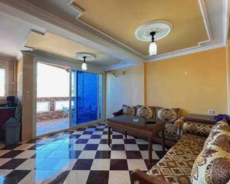 Tamaraght Appartement 400 Meter van Strand - Taghazout - Wohnzimmer