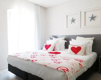 Hotel Mar Bravo - Nazaré - Quarto