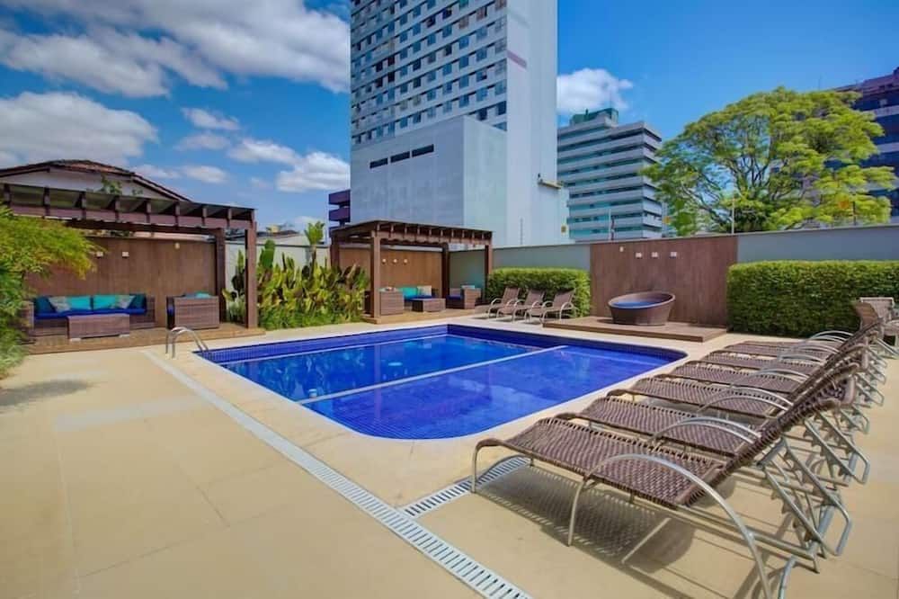 جولدمين بيزنس جوينفيلي - جوينفيل - حوض السباحة