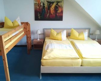 Kyffhaeuserhotel Goldene Aue - Hohlstedt - Bedroom