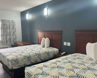 Motel 6 Cleveland Ms Delta State University - Cleveland - Bedroom