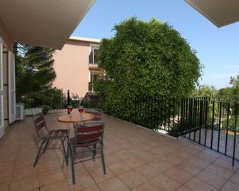 Pelagos Apartments - Skala - Balkon