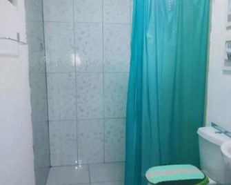 Pousada Casa Familia - Nova Iguaçu