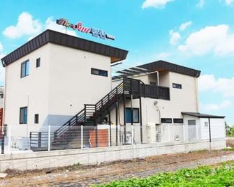 Namhae The Sun Pension - Namhae - Edificio
