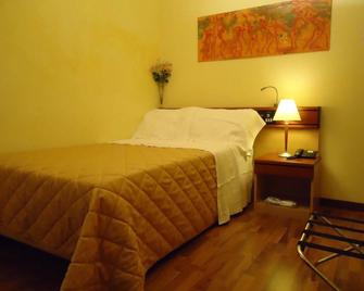 Ch Hotel Giada Inn - Arese - Habitación
