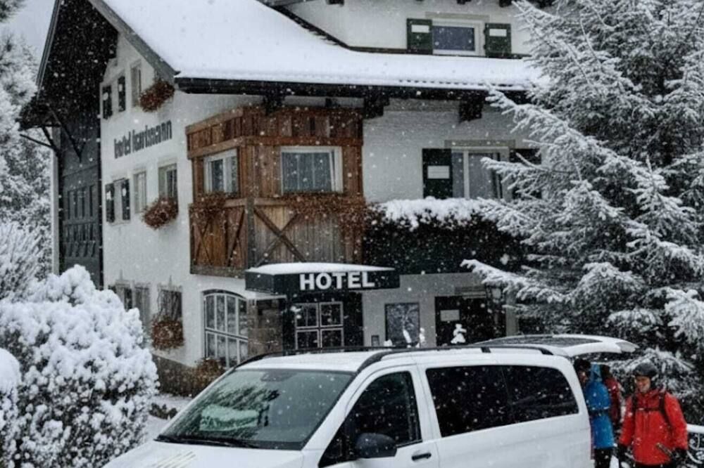 Alpstay - Chalet Hotel Hartmann - Adults Only - אורטיסיי - בניין