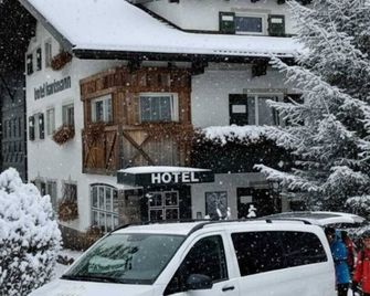Alpstay - Chalet Hotel Hartmann - Adults Only - Ortisei - Κτίριο
