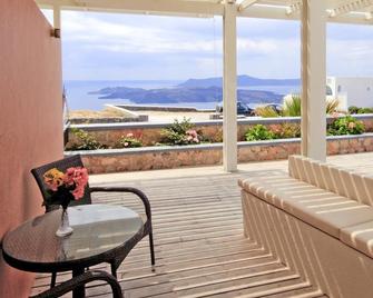 Nautilus Dome - Mesaria - Balcón