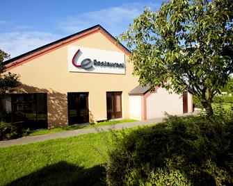 Hotel Campanile Rouen Nord - Barentin - Barentin - Building