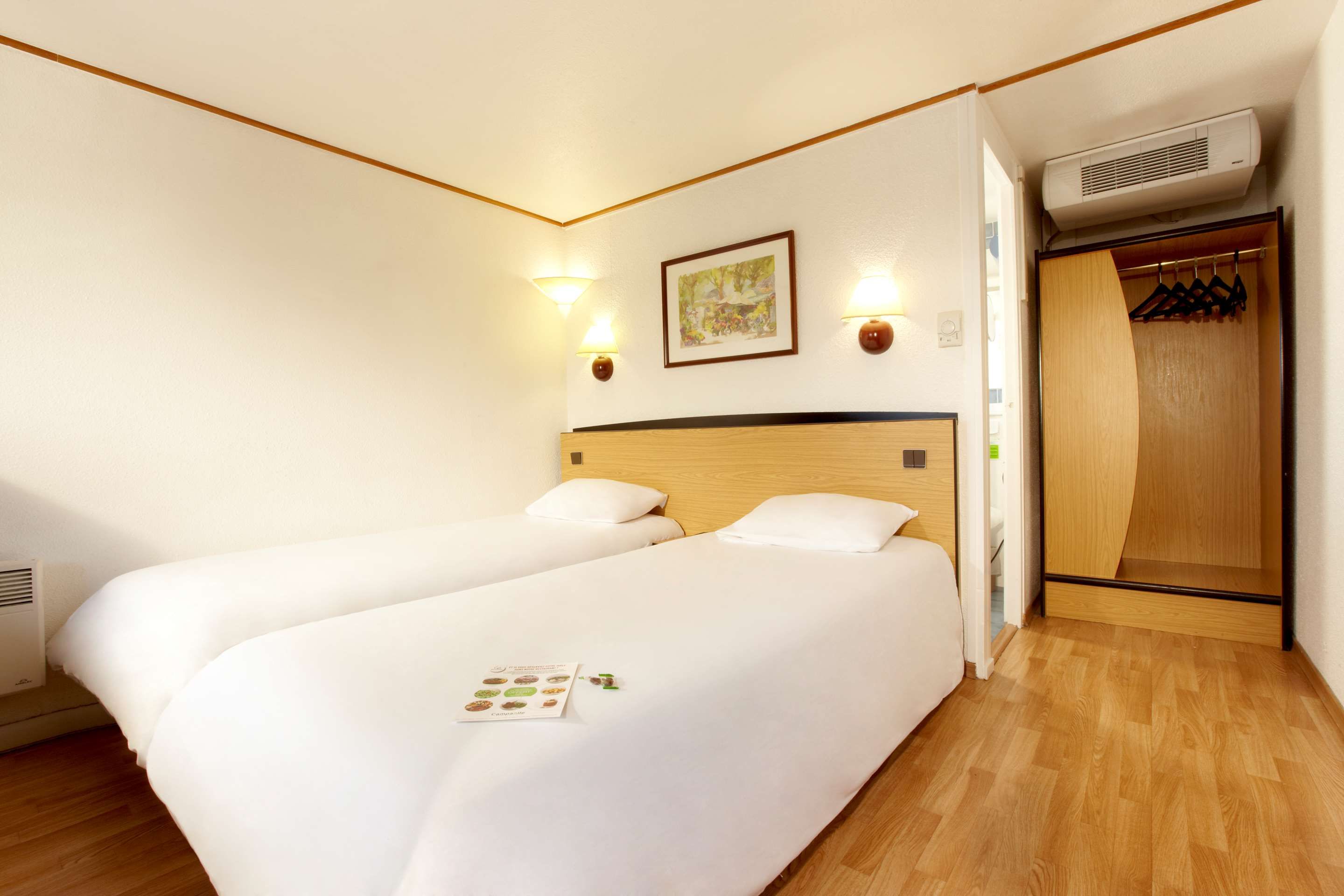 Campanile Rouen Nord - Barentin - Barentin - Schlafzimmer