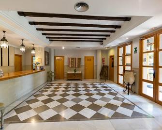 Villa Turistica de Cazorla - Cazorla - Recepção
