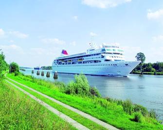 Fewo 2 'Landhaus am Grashof' - Albersdorf - Edificio