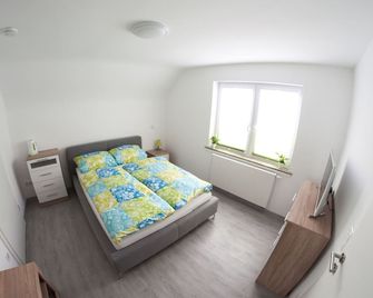 Small but beautiful and right on the Roman route - Haltern am See - Schlafzimmer