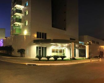 Eldorado Flat - Contagem - Gebäude