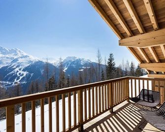 Terresens - Le Hameau de Barthélémy - Les Eucherts - Balcony