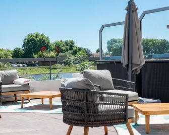 Hôtel Mercure Nevers Pont de Loire - Nevers - Balcony