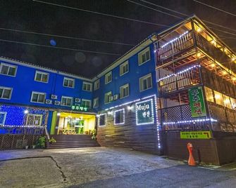 무주펜션 - 무주 - 건물