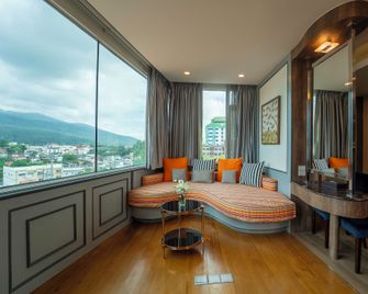 Khum Phucome Hotel -Sha Extra Plus - Chiang Mai - Living room