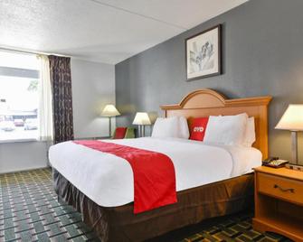 OYO Hotel Lake Park - Valdosta Area - Lake Park - Спальня