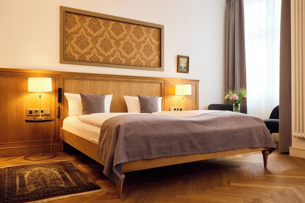 هوتل ليندينوفر - برلين - غرفة نوم