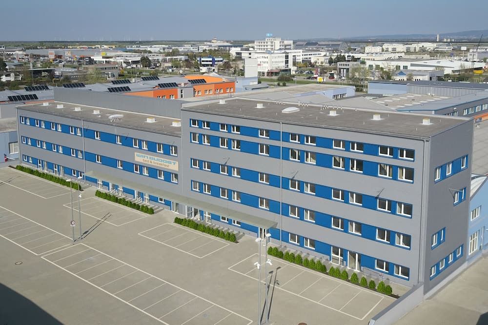 WinBudget 'bed&breakfast' - Wiener Neustadt - Bâtiment