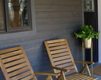 Brand New Vacation Suite Steps From Lucius Woods County Park & Lake St. Croix! - Solon Springs - Patio