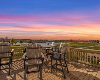 Omaha - Arnold Palmer Golf Course, on the Lakes at 15 - Omaha - Balkon