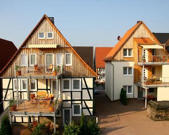 Wetekams Ferienwohnung 2 - Diemelstadt - Edificio