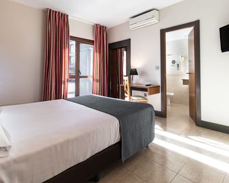 Hotel Regio Cádiz - Cadiz
