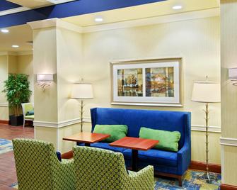 Hampton Inn & Suites Knoxville-Turkey Creek/Farragut - Knoxville - Front desk