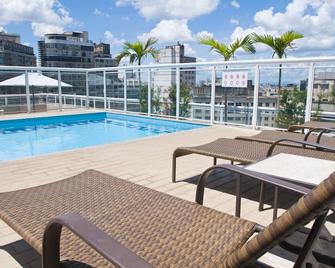 Normandy Hotel - בלו הוריזונטה - בריכה