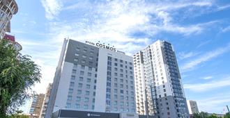 Cosmos Volgograd Hotel - Wołgograd - Budynek