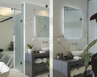 The Gem Society Hotel - Atina - Banyo