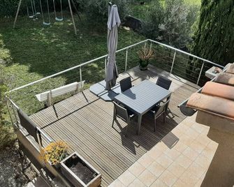House in Saint Victor la Coste in Provence, between Avignon and Pont du Gard - Laudun-l'Ardoise - Balcony
