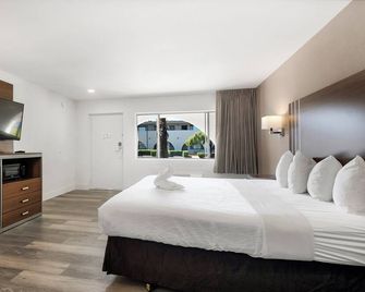 Heritage Inn Express Roseville - Roseville - Ložnice
