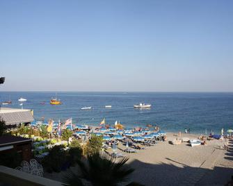 Patrancarro Home - Letojanni Taormina - Letojanni - Strand