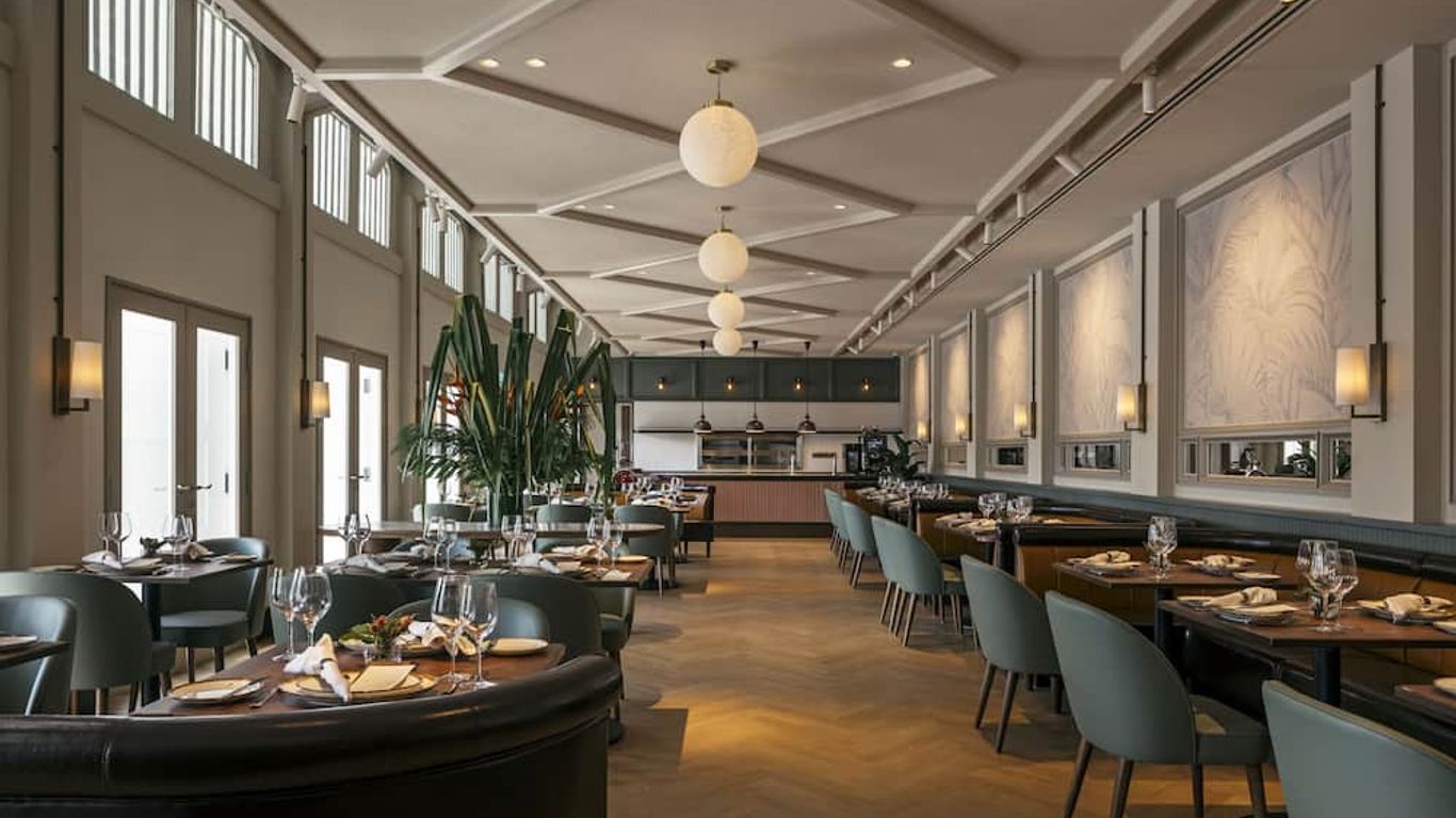 Oasia Resort Sentosa by Far East Hospitality