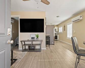Suites on San Pedro - Unit A - Benson