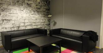 Forenom Hostel Helsinki Pitäjänmäki - Helsinki - Phòng khách